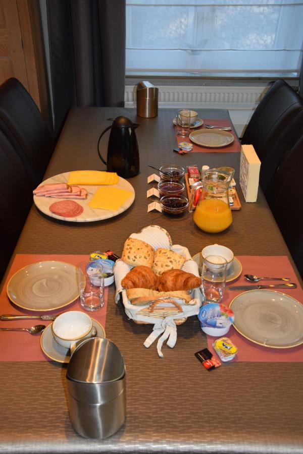 B&B Jo - Li Diepenbeek Exteriör bild