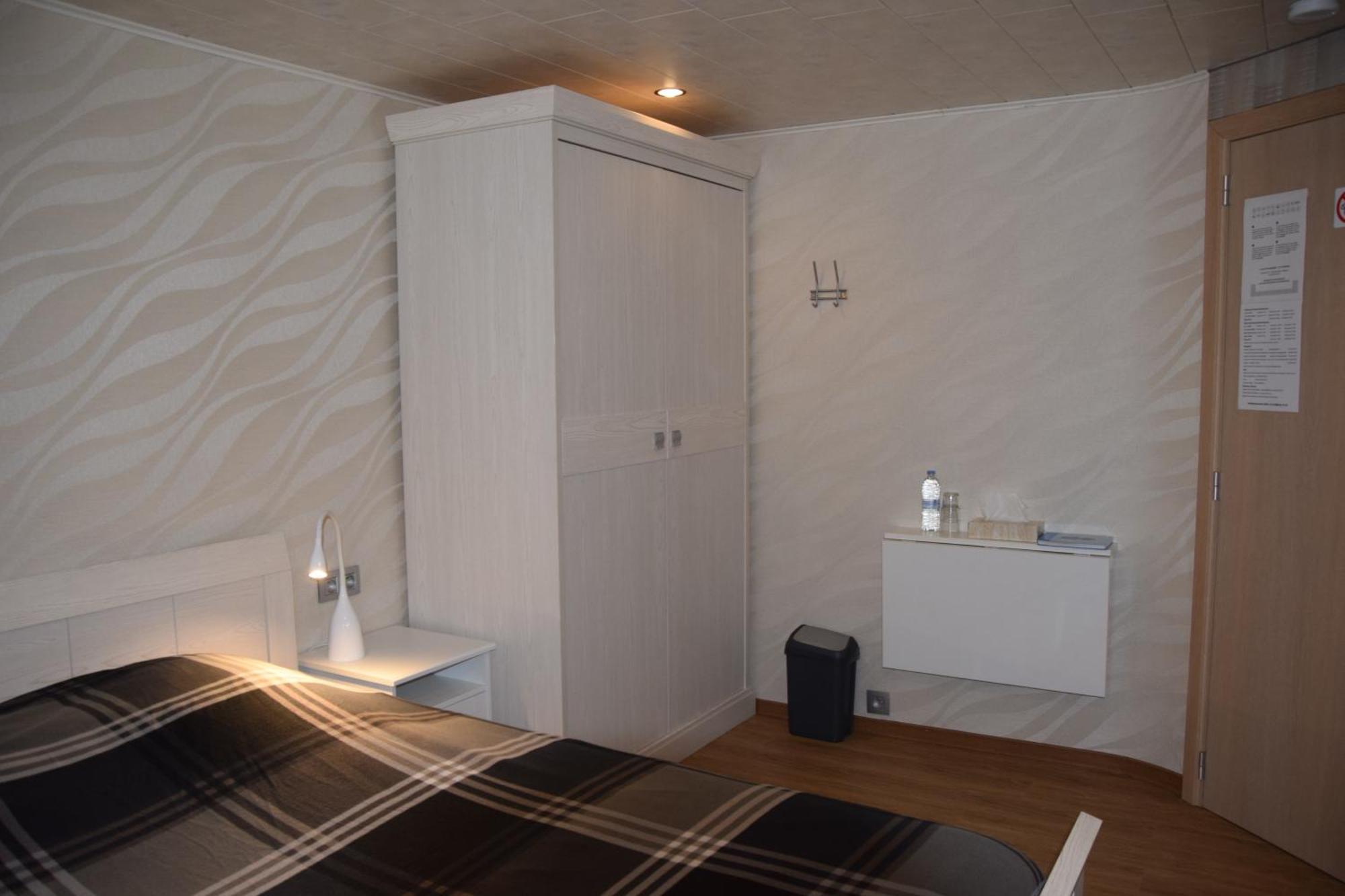 B&B Jo - Li Diepenbeek Exteriör bild