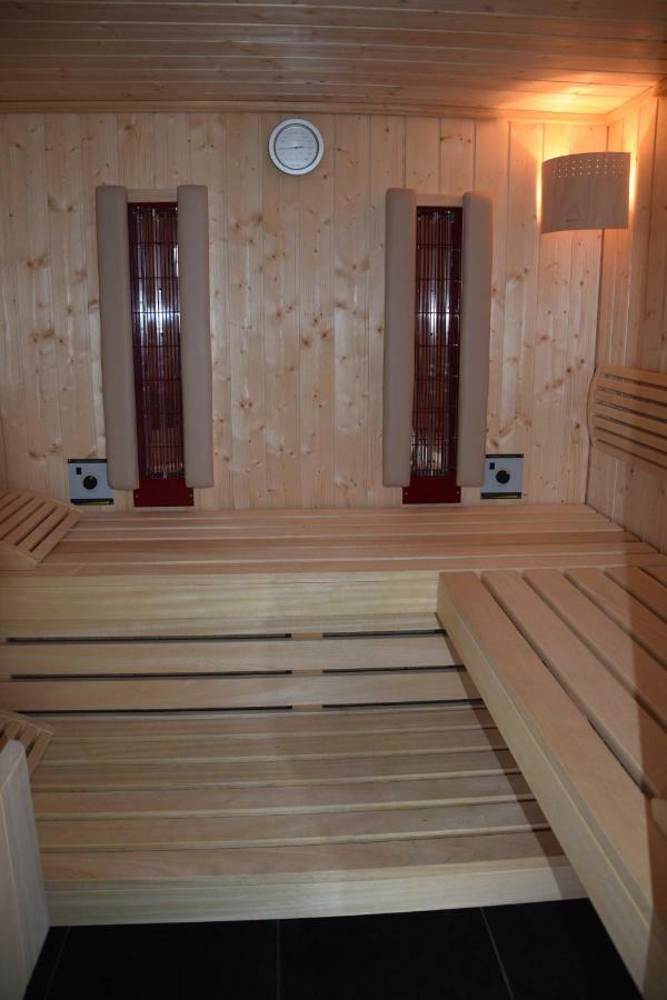 B&B Jo - Li Diepenbeek Exteriör bild